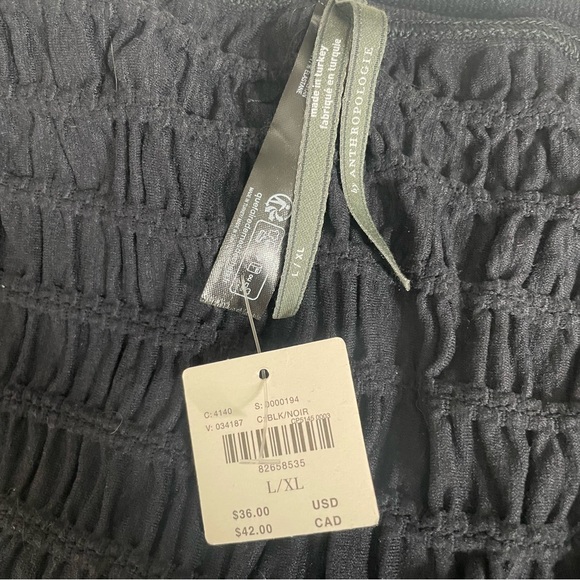 ANTHROPOLOGIE NWT Black Seamless Smocked Skirt - Picture 5 of 13